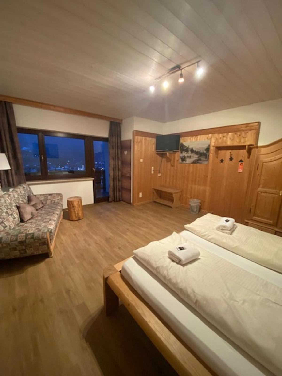 Alpenappartements Schwalbennestl Mittenwald Εξωτερικό φωτογραφία